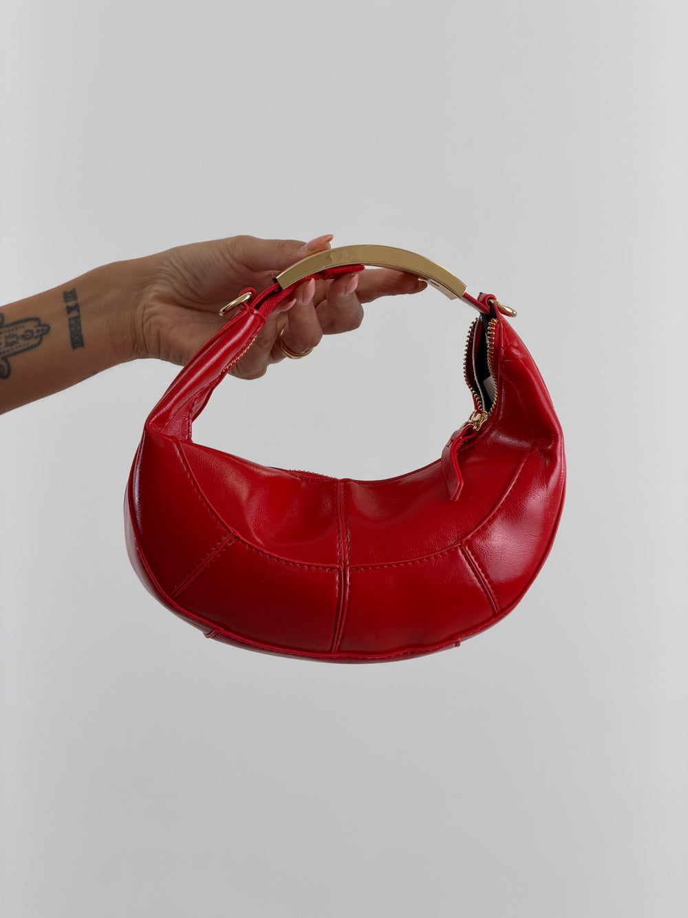 Borsa mezza luna rossa 2371