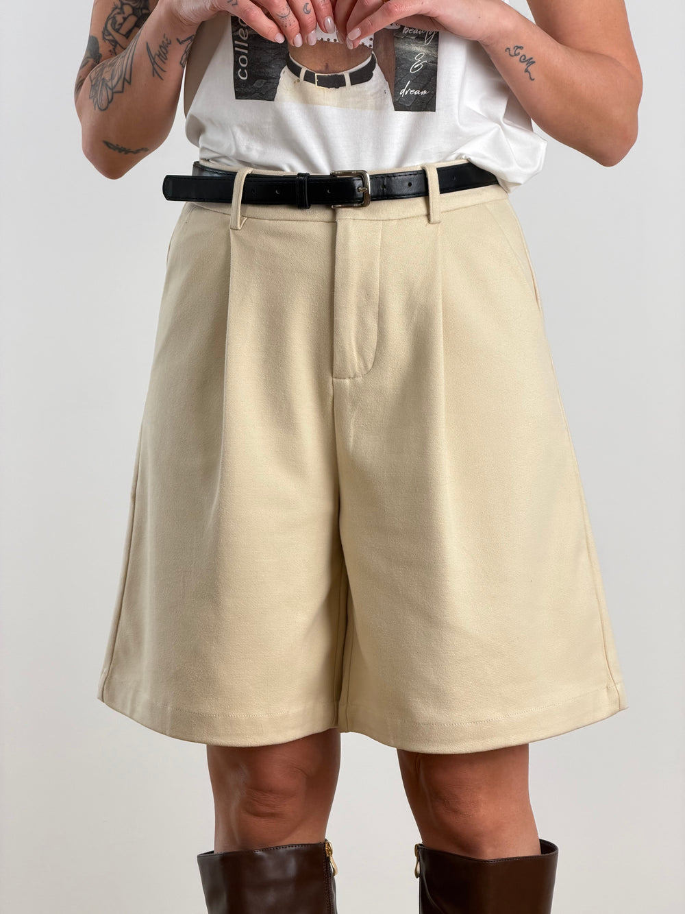 Bermuda crema 5445