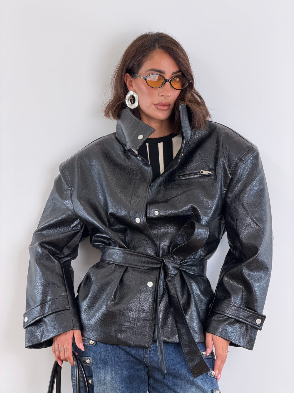 Giacca Ecopelle nera con cintura 13987